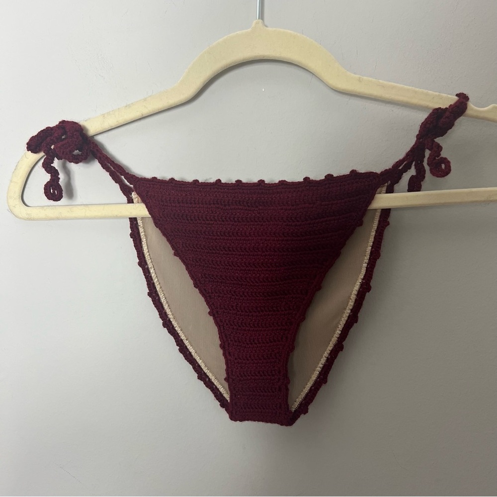 NEW Lovers and Friends Crochet String Bikini Bottom Bathing Suit Swim Medium 449